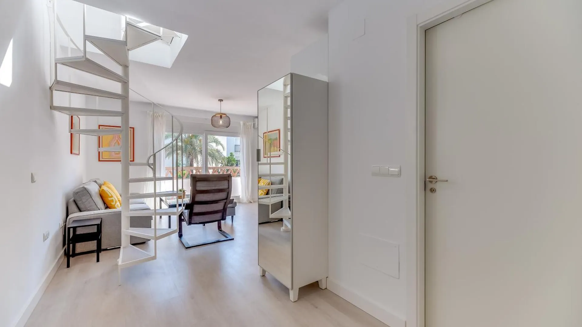 Las Palmeras Beach Duplex Penthouse Benalmadena